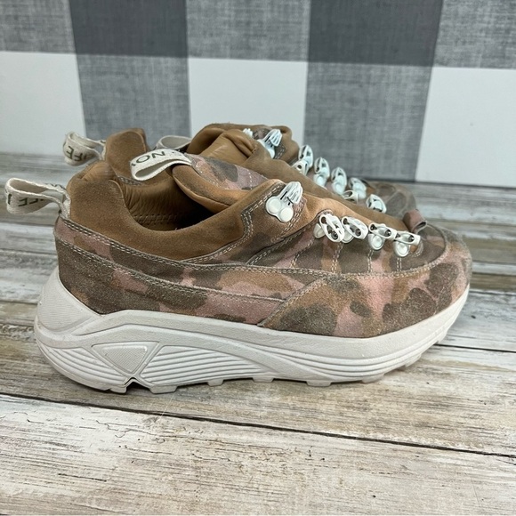 Diemme Pink Camo Suede Hiking Sneaker - Missing Laces - Picture 3 of 13